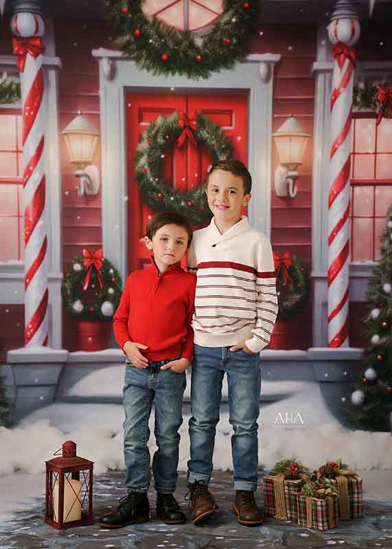 Candy Cane Columns Cottage (sweep options) - HSD Photography Backdrops