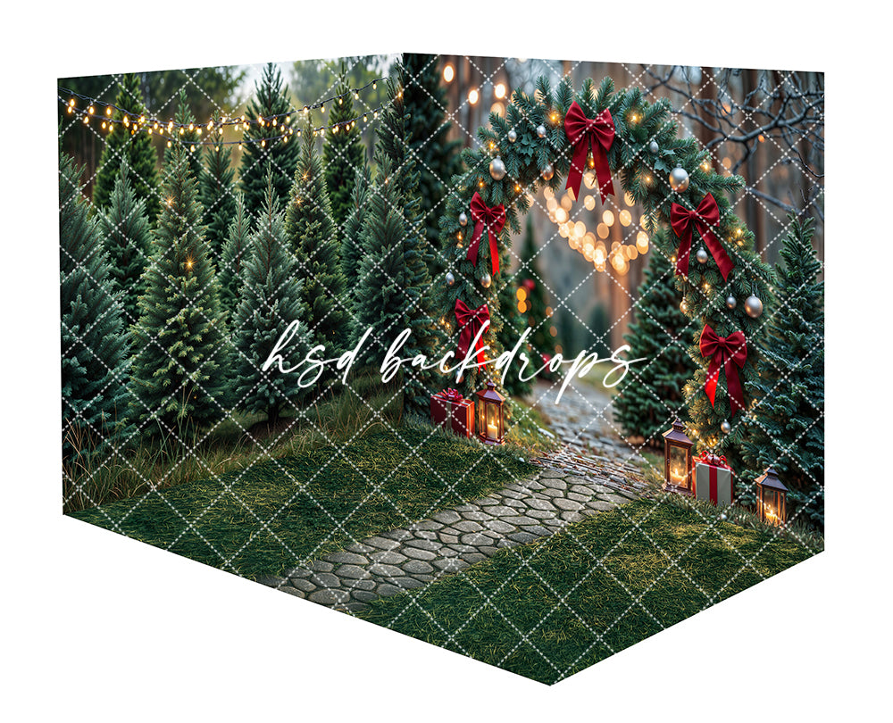 Evergreen Elegance Arch Room - CHS76766