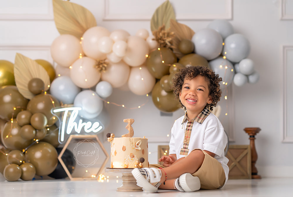 Boho Cake Smash Backdrop with Balloons for Photography