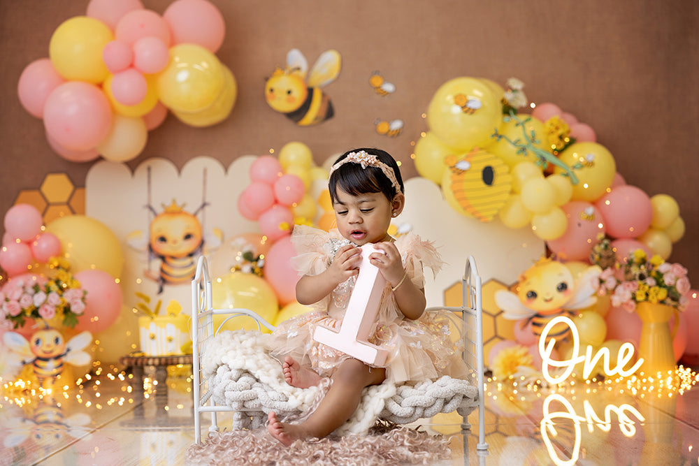 Meadow Buzz - HSD Photography Backdrops