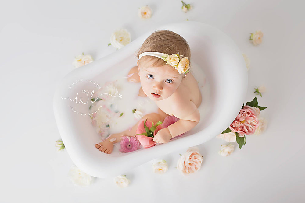 “Gatsby” Clawfoot Bathtub Photo Prop (Free Shipping!) - HSD Photography Backdrops