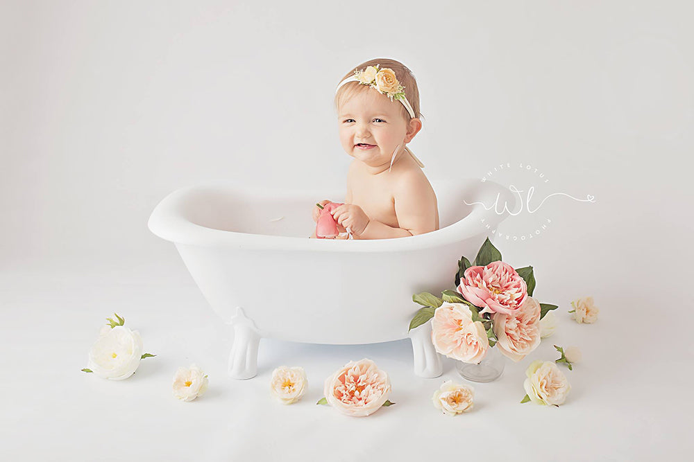 “Gatsby” Clawfoot Bathtub Photo Prop (Free Shipping!) - HSD Photography Backdrops