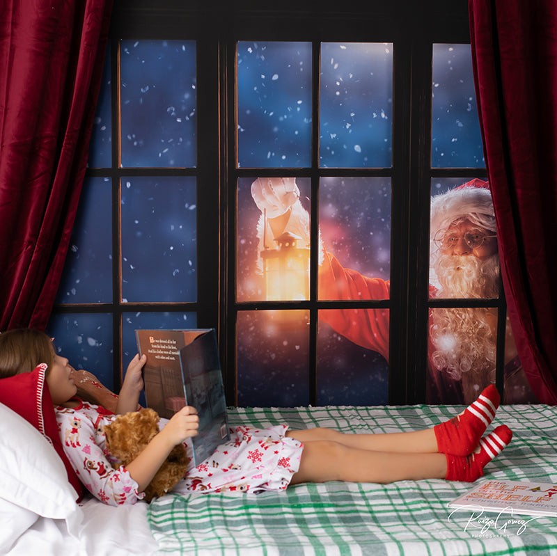 Santa Through The Window - HSD Photography Backdrops