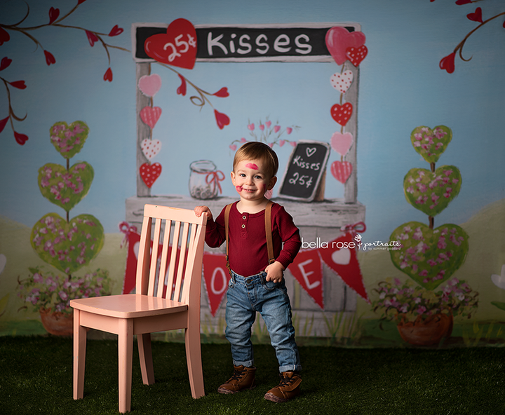 Valentine's Kissing Booth - HSD Photography Backdrops