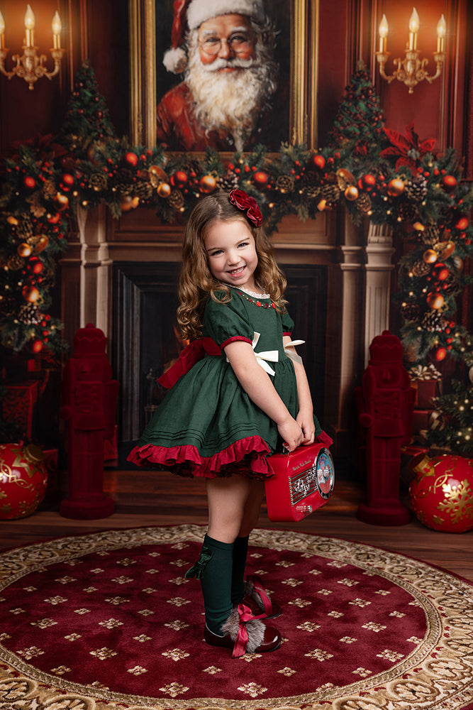 Santa Claus Christmas Fireplace (sweep options)