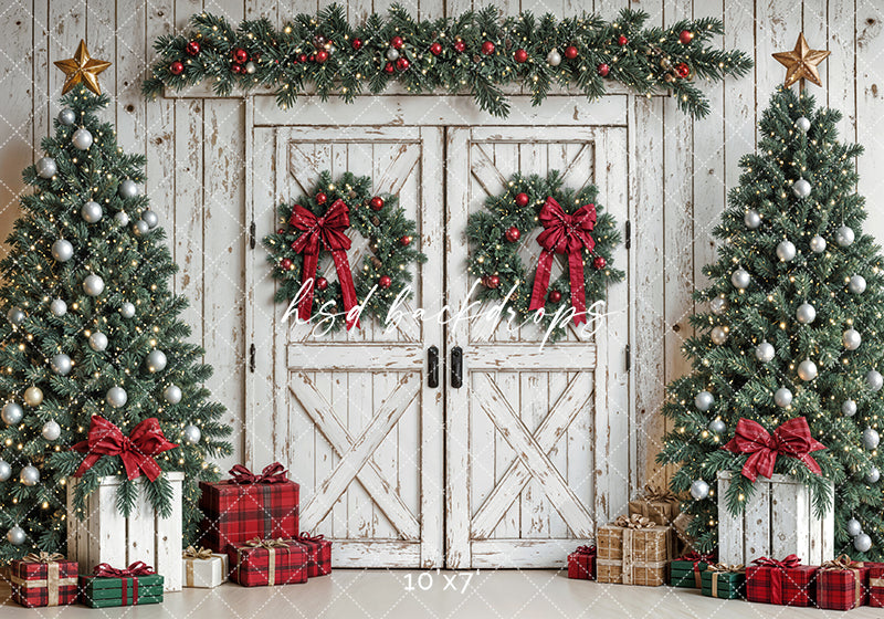 Festive Christmas Barn Doors