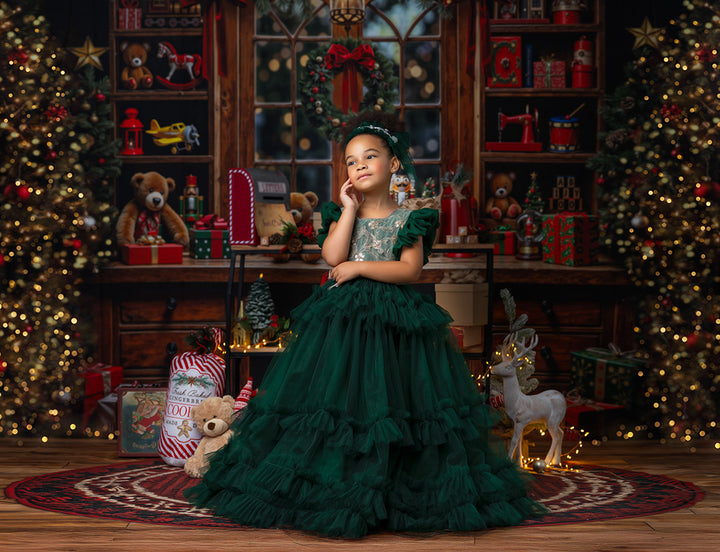 Santa's Toy Workshop Bench - Christmas Photo Backdrop (sweep options)