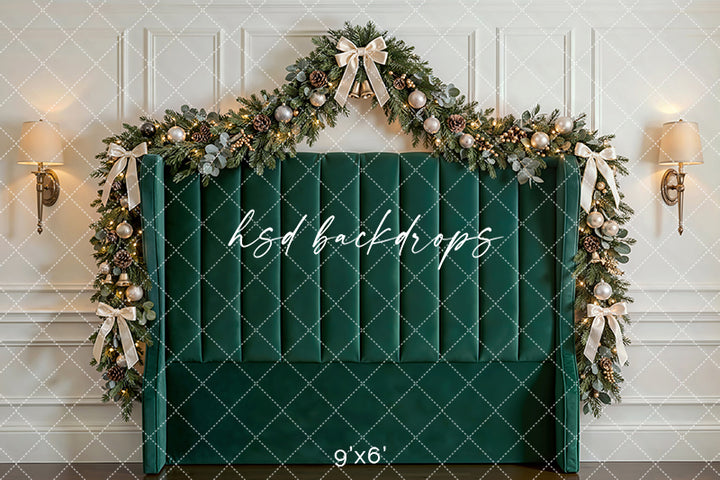 Emerald Holiday Headboard Photography Backdrop – Luxury Christmas Portrait Scene | HSD Backdrops