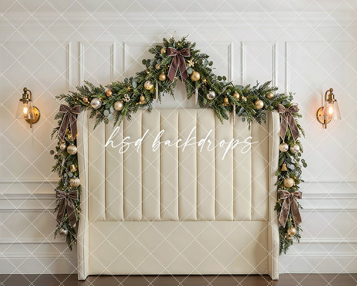 Ivory Garland Headboard Photography Backdrop – Classic Christmas Portrait Scene | HSD Backdrops