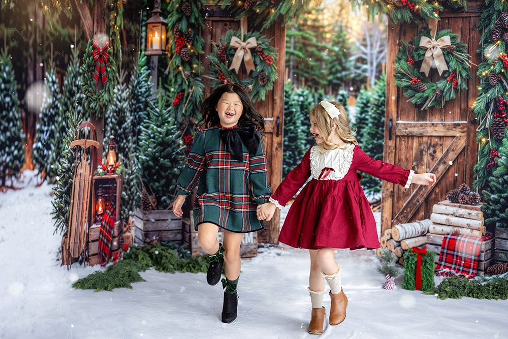 Cedar and Snow Tree Farm Photography Backdrop – Cozy Christmas Portrait Scene | HSD Backdrops