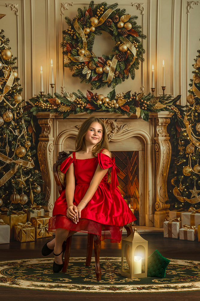 Golden Wreath Christmas Fireplace Photography Backdrop – Elegant Holiday Portrait Scene | HSD Backdrops