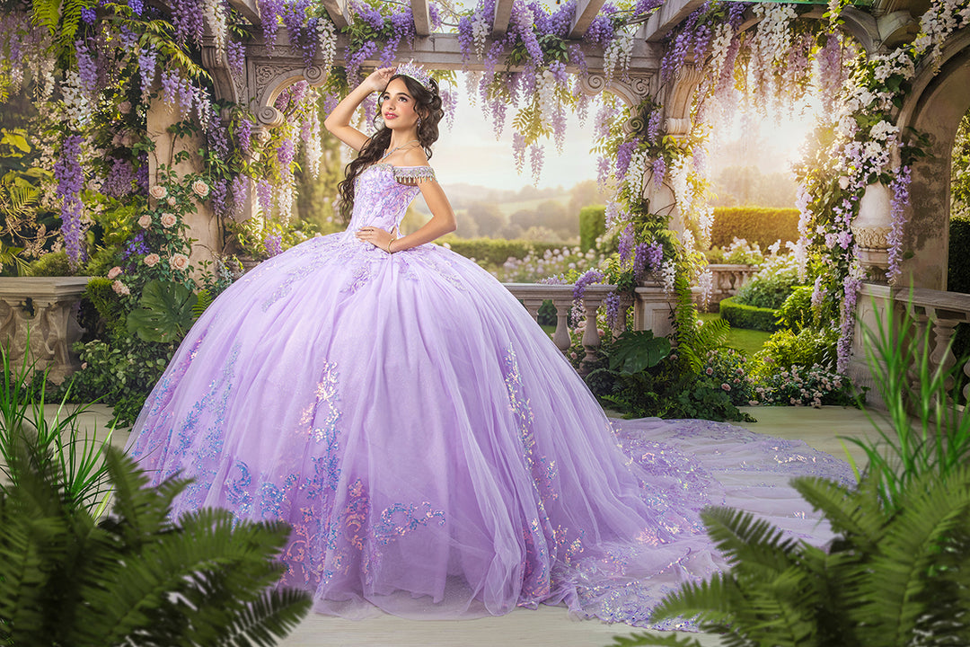 Romantic purple wisteria quinceañera photography backdrop with an ornate garden pergola, hanging lavender and ivory blossoms, soft golden sunlight, and a luxurious lilac quinceañera dress.