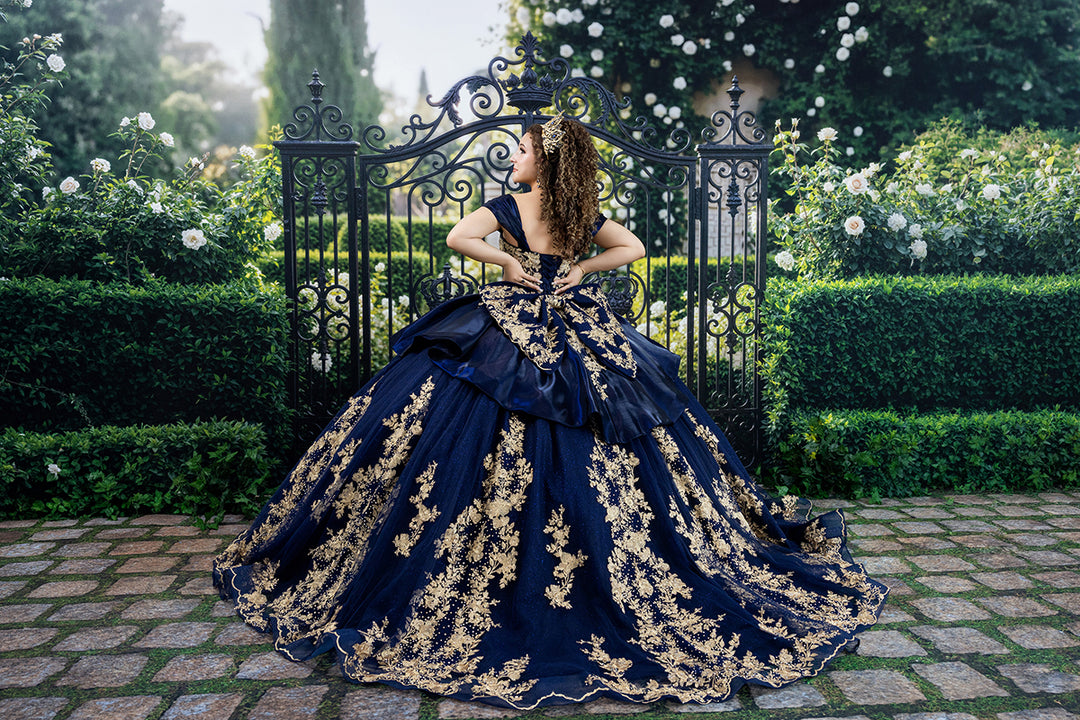 Royal Garden Gates – Elegant Floral Backdrop | HSD Backdrops