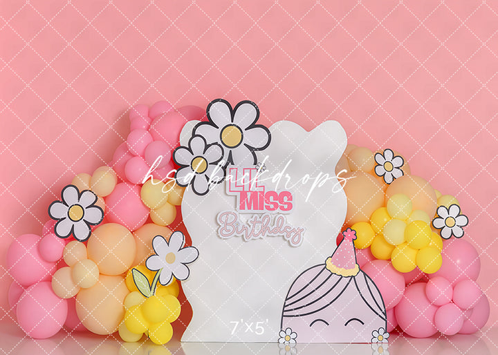 Lil Miss Daisy Cake Smash Photography Backdrop – Sweet Pink Birthday Portrait Scene | HSD Backdrops