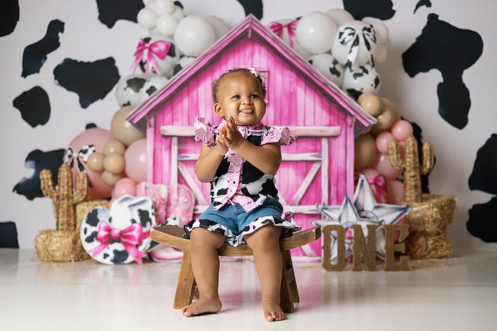Pink Cowgirl Barn Cake Smash Backdrop – Western Birthday Studio Scene | HSD Backdrops