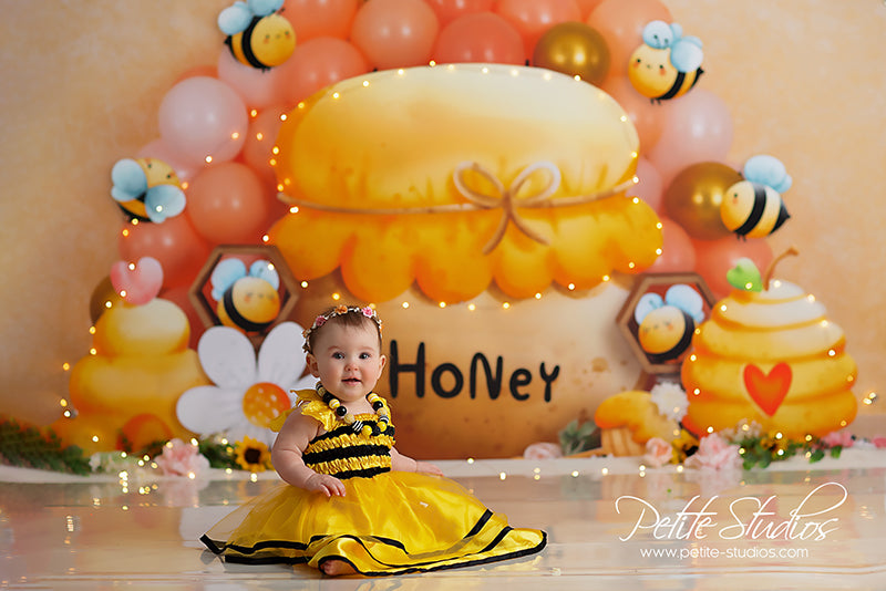 Sweet Honey Bee - HSD Photography Backdrops 