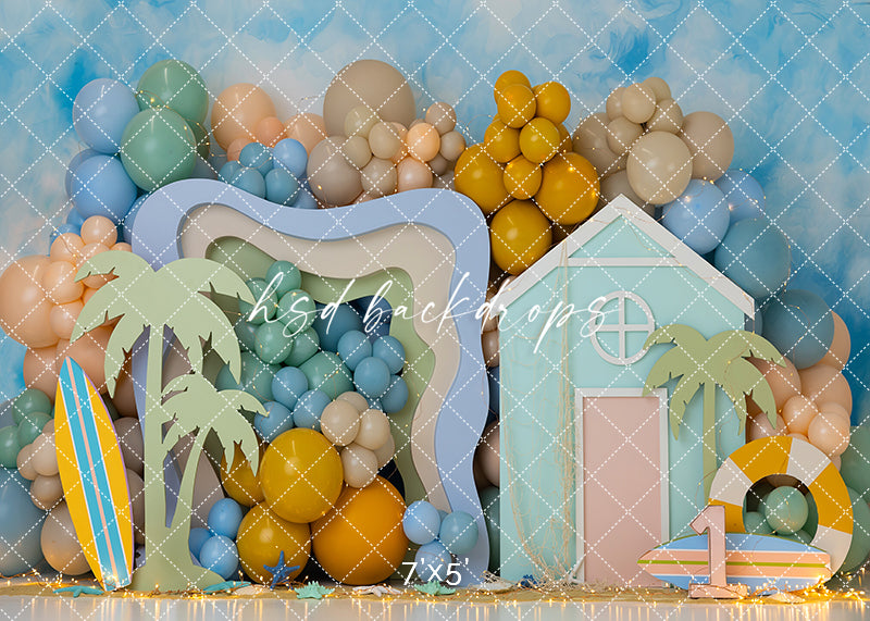 Beach Club House Cake Smash