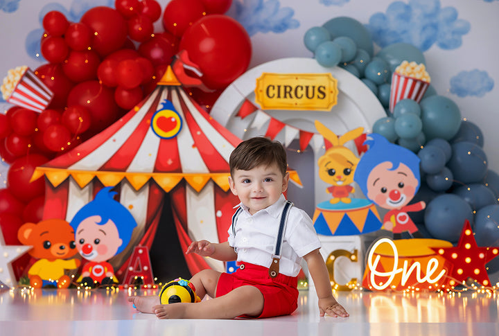 Circus Tent Backdrop for 1st Birthday & Cake Smash